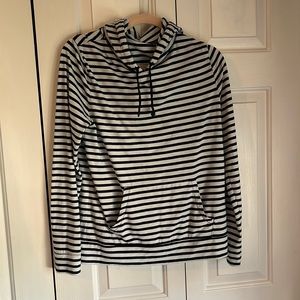 lightweight size small stripped sweater